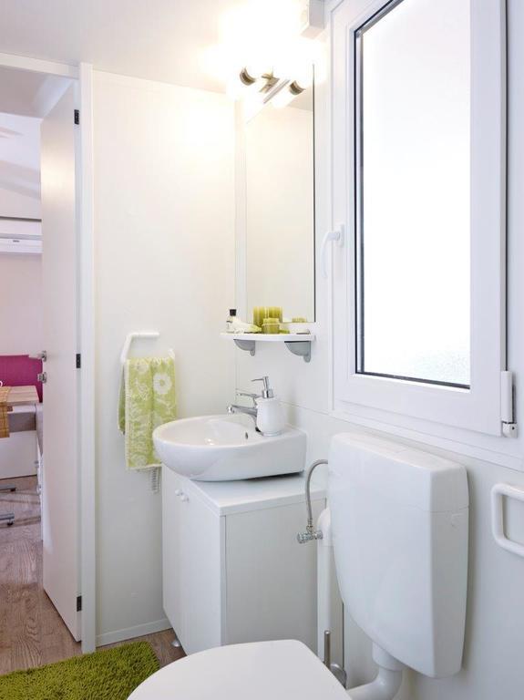 Sárvár Fürdő Mobilházak Habitación foto